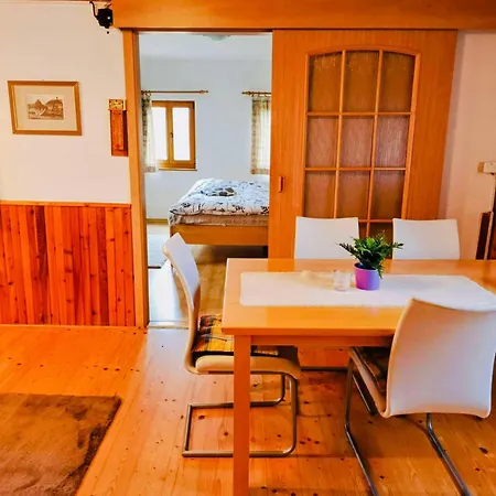 Jitrenka Hébergement de vacances Jetřichovice