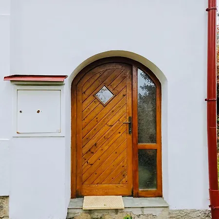 Jitrenka Hébergement de vacances *